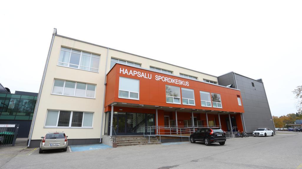 Sports Centre Haapsalu Hostel Buitenkant foto